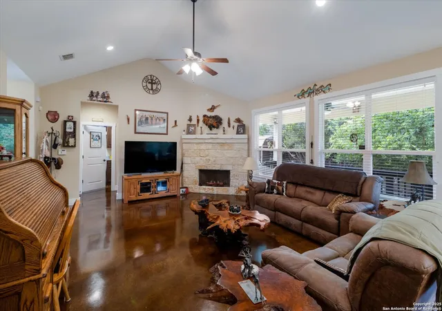 Photo 4 of Single family home for sale at 570 La Paloma, Canyon Lake, TX 78133 | MLS# 1896743 | Listing updated on 2026-08-14