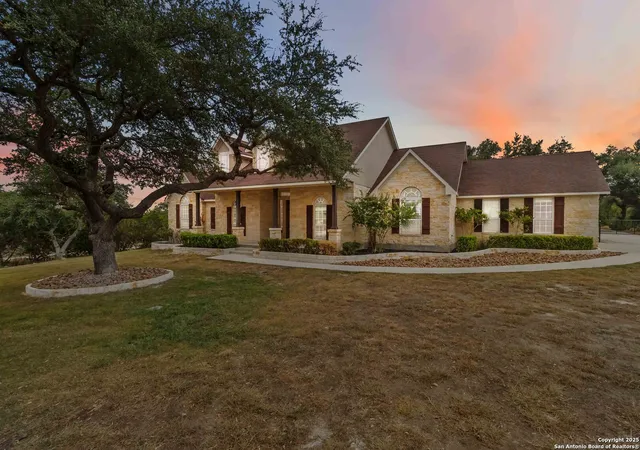 Photo 2 of Sale Pending at 1012 Rivers Peak, Canyon Lake, TX 78133 | MLS# 1896756 | Listing updated on 2025-12-10