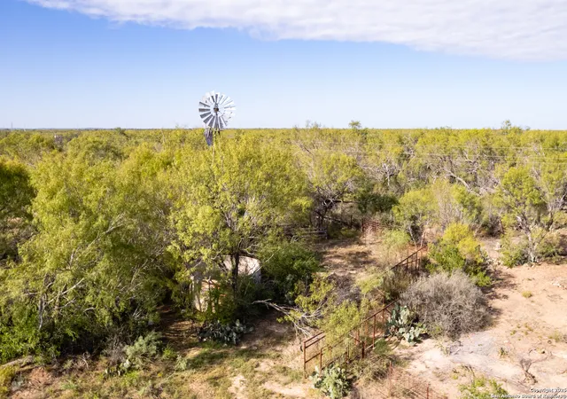 Photo 4 of Land for sale at 7 Fm 1581, Pearsall, TX 78061 | MLS# 1896767 | Listing updated on 2025-09-09
