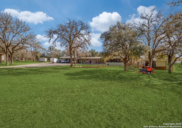 2nd image of 390/402 Galveston, Bandera, TX 78003 | MLS# 1896849