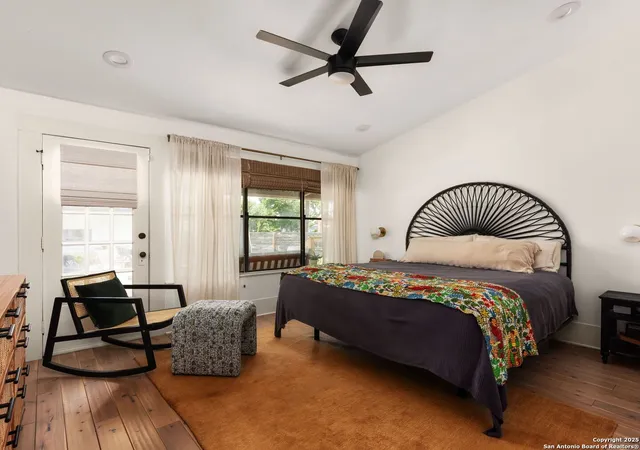 Photo 3 of Sale Pending at 233 Delaware St, San Antonio, TX 78210 | MLS# 1896853 | Listing updated on 2025-11-24