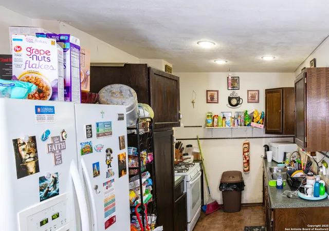 3rd image of 1506 Chihuahua, San Antonio, TX 78207 | MLS# 1896877