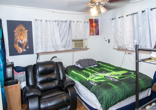 4th image of 1506 Chihuahua, San Antonio, TX 78207 | MLS# 1896877