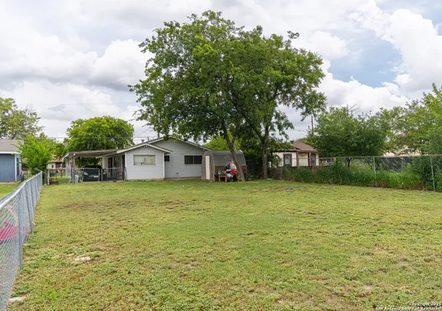 6th image of 1506 Chihuahua, San Antonio, TX 78207 | MLS# 1896877