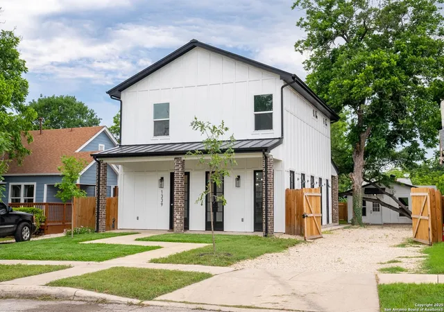Photo 1 of Single family home for sale at 1339 Schley Avenue, San Antonio, TX 78210 | MLS# 1896894 | Listing updated on 2025-10-27