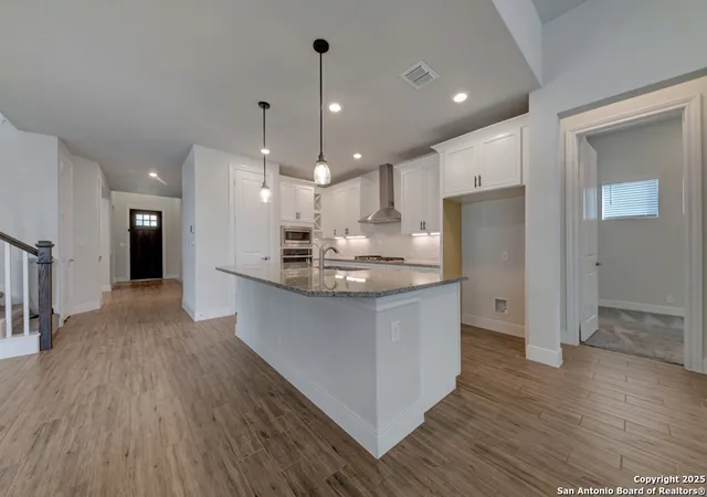 Photo 4 of Sale Pending at 22806 Rio Salado, San Antonio, TX 78261 | MLS# 1896950 | Listing updated on 2025-10-08