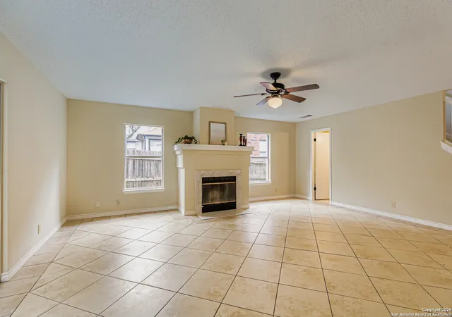 Photo 3 of Sale Pending at 7217 Breeze Hollow, San Antonio, TX 78250 | MLS# 1896952 | Listing updated on 2025-10-10