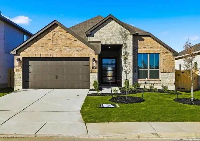 Photo 1 of Sale Pending at 374 Haby Holw, San Antonio, TX 78253 | MLS# 1896971 | Listing updated on 2025-11-21