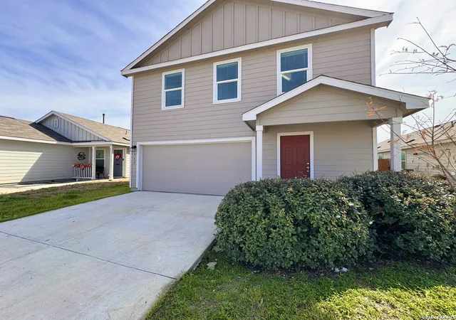 Photo 2 of Sale Pending at 362 Ambush Rdg, San Antonio, TX 78220 | MLS# 1896992 | Listing updated on 2026-03-31
