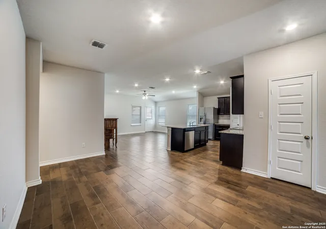 Photo 4 of Single family home for sale at 138 Desert Poppy, Bandera, TX 78003 | MLS# 1897004 | Listing updated on 2025-12-05