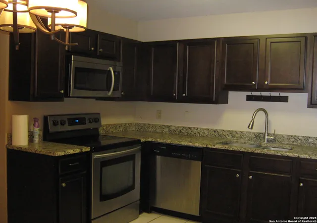 Photo 2 of Sale Pending at 4119 Medical Dr #D101, San Antonio, TX 78229 | MLS# 1897035 | Listing updated on 2025-10-06