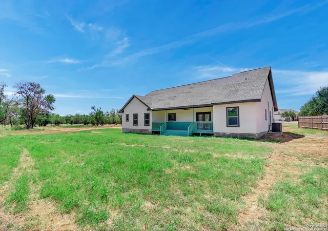 46th image of 185 E Medium Meadow Dr, Lytle, TX 78052 | MLS# 1897040