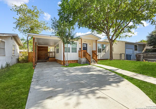 3rd image of 935 W Mariposa, San Antonio, TX 78201 | MLS# 1897083