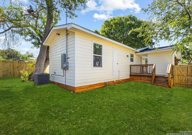 5th image of 935 W Mariposa, San Antonio, TX 78201 | MLS# 1897083