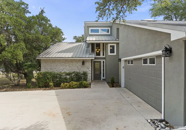 4th image of 960 Elm Valley, Bulverde, TX 78163 | MLS# 1897185