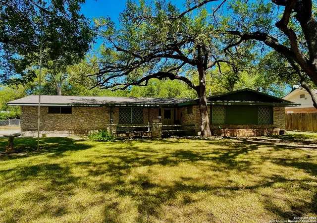 Photo 1 of Sale Pending at 413 Fleetwood Dr, San Antonio, TX 78232 | MLS# 1897206 | Listing updated on 2025-09-07
