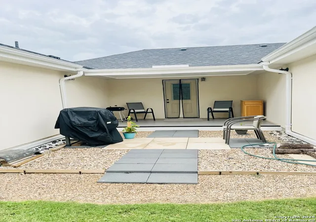 3rd image of 5 Leona Heights, Uvalde, TX 78801 | MLS# 1897209