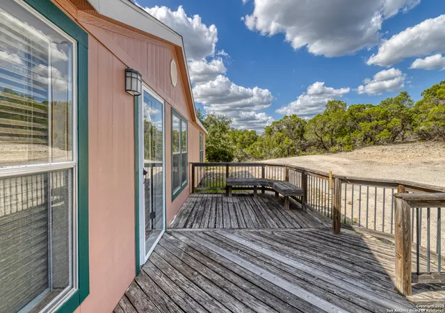 4th image of 632 Ledge Rock, Pipe Creek, TX 78063 | MLS# 1897260