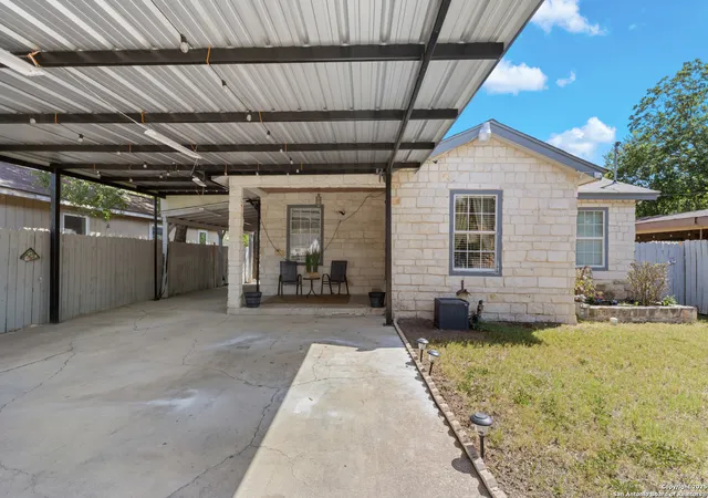 Photo 3 of Single family home for sale at 446 Tedder, San Antonio, TX 78211 | MLS# 1897284 | Listing updated on 2026-01-18