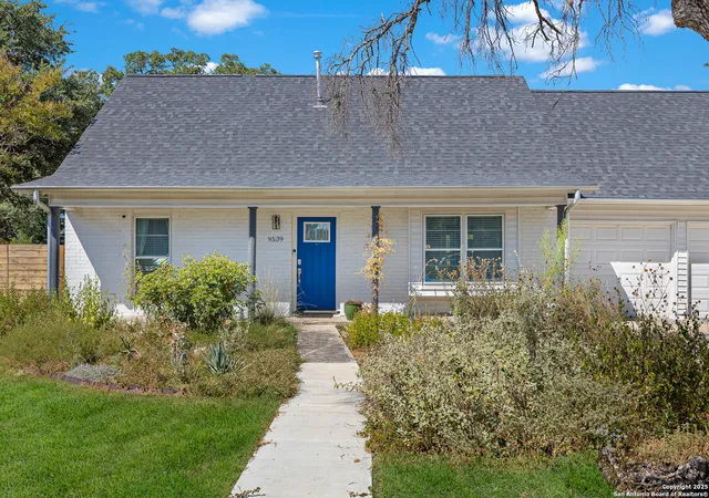 Photo 3 of Sale Pending at 9539 Mider Dr, San Antonio, TX 78216 | MLS# 1897390 | Listing updated on 2025-10-06
