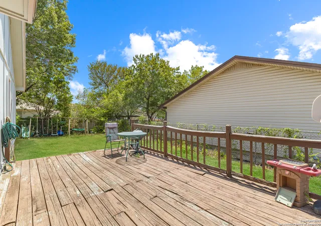 Homes for sale in San Antonio, TX | 9254 Ridge Shadow, San Antonio, TX 78250 | MLS# 1897401