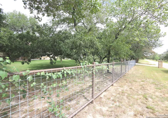 45th image of 334 Fleetwood Ln, Adkins, TX 78101 | MLS# 1897408