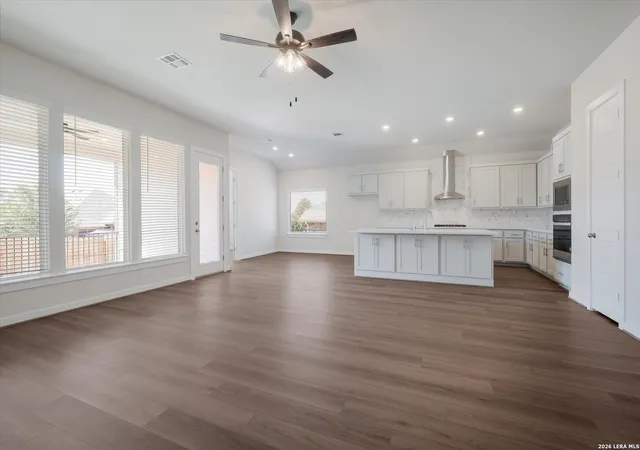 Photo 4 of Single family home for sale at 418 Foxtail Valley, Cibolo, TX 78108 | MLS# 1897457 | Listing updated on 2026-09-15