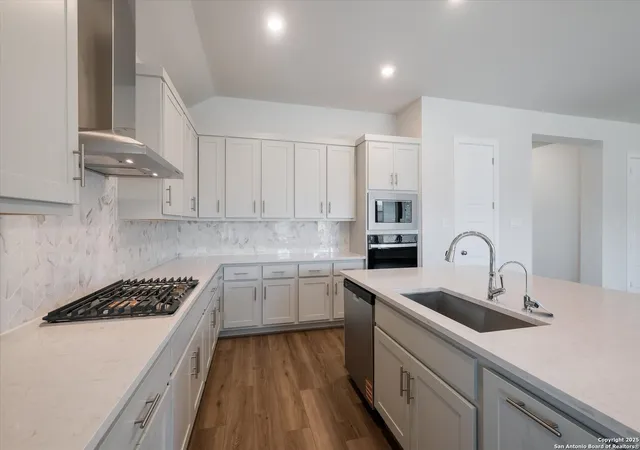 Photo 3 of Single family home for sale at 418 Foxtail Valley, Cibolo, TX 78108 | MLS# 1897457 | Listing updated on 2026-09-15