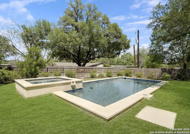 1st image of 1815 Edgehill Dr, San Antonio, TX 78209 | MLS# 1897481