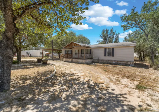 Photo 2 of Sale Pending at 4518 Waterline Rd, Elmendorf, TX 78112 | MLS# 1897513 | Listing updated on 2025-10-22