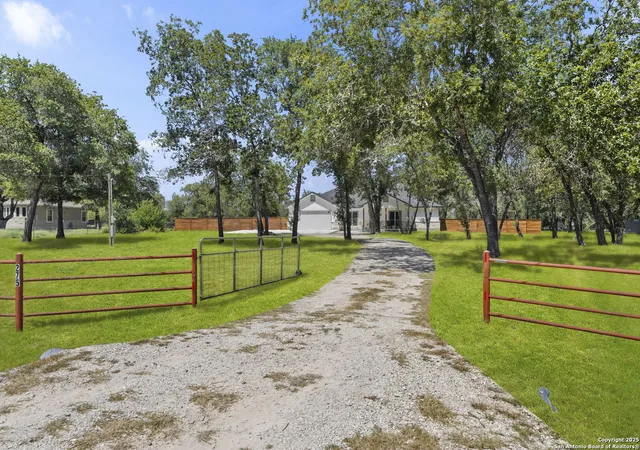 47th image of 275 County Road 6866, Natalia, TX 78059 | MLS# 1897525
