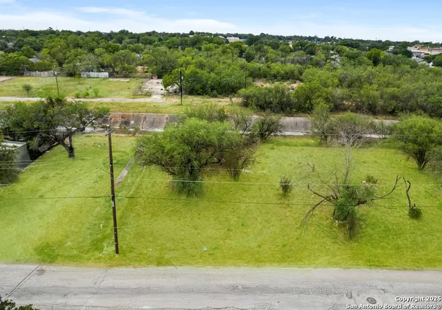 Photo 2 of Land for sale at 526 E Ansley St, San Antonio, TX 78221 | MLS# 1897529 | Listing updated on 2026-08-24
