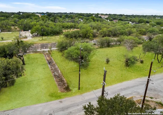 Photo 4 of Land for sale at 526 E Ansley St, San Antonio, TX 78221 | MLS# 1897529 | Listing updated on 2026-08-24