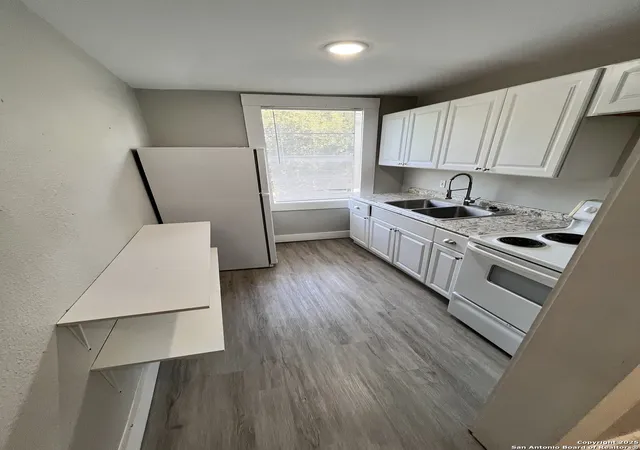image of 1318 Willow, San Antonio, TX 78208 | MLS# 1897620