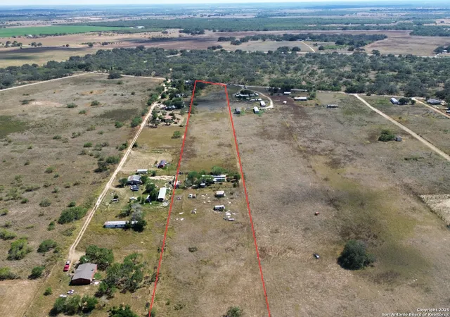 7th image of 230 Hernandez, Poteet, TX 78065 | MLS# 1897625