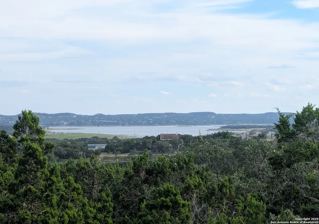 Homes for sale in Canyon Lake, TX | 1440 Fm 3424, Canyon Lake, TX 78133 | MLS# 1897686