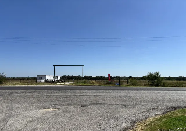 Manufactured home for sale at 1205 Hwy 173, Devine, TX 78016 | MLS# 1897687