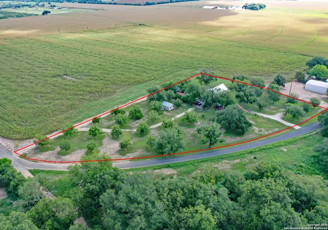 Photo 1 of Sale Pending at 141 County Rd 454, Hondo, TX 78861 | MLS# 1897777 | Listing updated on 2025-10-10