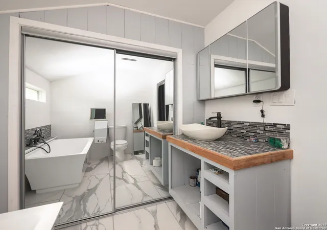 2nd image of 6147 Pfeil Rd Unit 1, Schertz, TX 78154 | MLS# 1897793