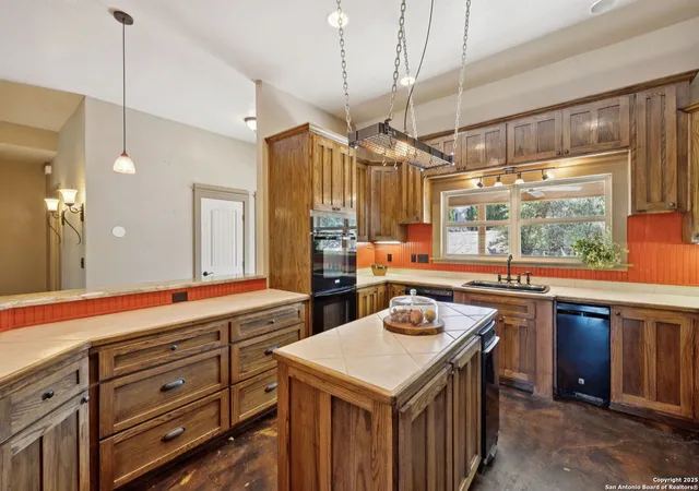 Photo 2 of Sale Pending at 1331 Hilltop Rdg, New Braunfels, TX 78132 | MLS# 1897820 | Listing updated on 2026-02-02