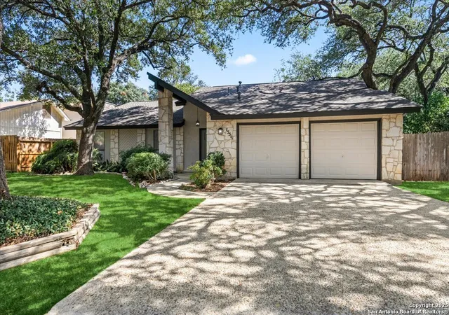 Photo 1 of Sale Pending at 15511 Elm Park, San Antonio, TX 78247 | MLS# 1897875 | Listing updated on 2025-12-29