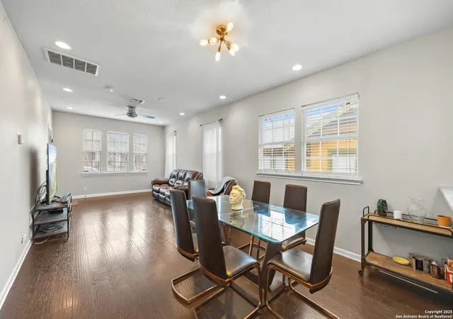 Photo 3 of Sale Pending at 1115 Kings, San Antonio, TX 78201 | MLS# 1897888 | Listing updated on 2025-11-03