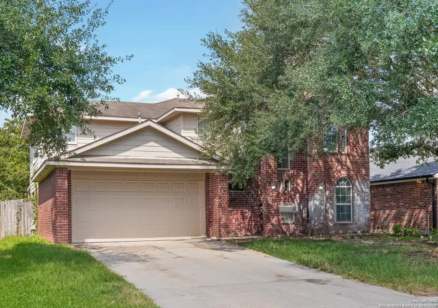 Photo 2 of Single family home for sale at 14727 Arbor Trace, Cypress, TX 77429 | MLS# 1897907 | Listing updated on 2025-12-12