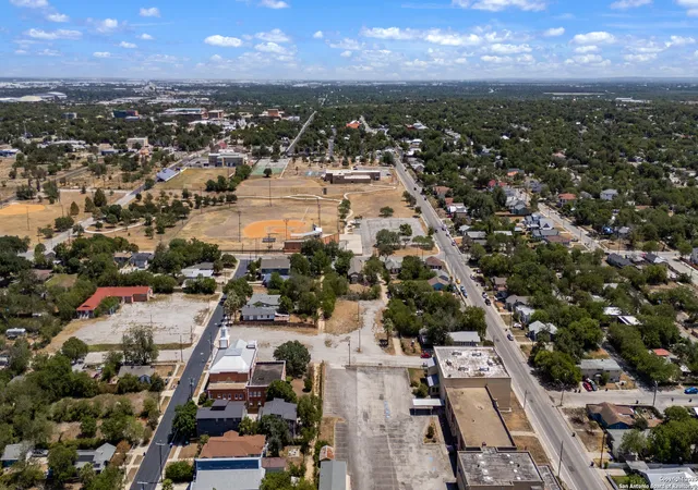 Photo 4 of Land for sale at 614 Piedmont, San Antonio, TX 78203 | MLS# 1897909 | Listing updated on 2026-01-27