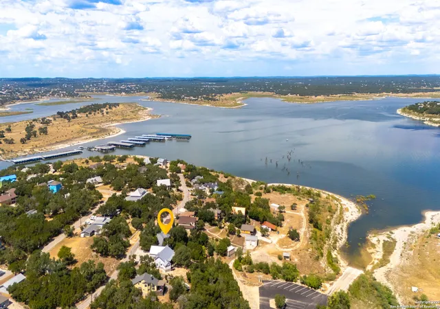 Photo 1 of Single family home for sale at 1761 Lakeside, Canyon Lake, TX 78133 | MLS# 1897916 | Listing updated on 2025-11-16
