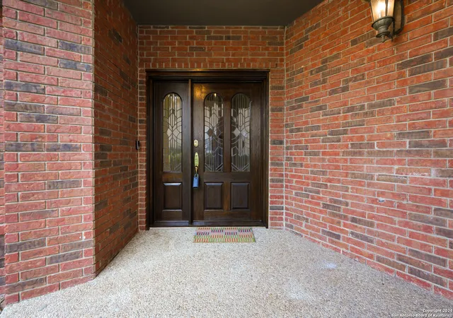 Photo 4 of Sale Pending at 3 Amber Gln, San Antonio, TX 78257 | MLS# 1897919 | Listing updated on 2026-03-11