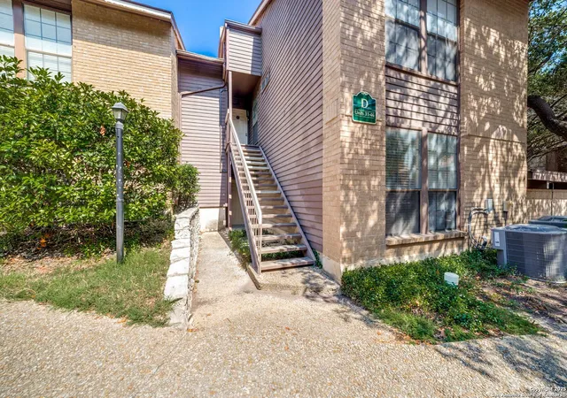 Photo 2 of Sale Pending at 8611 Datapoint Dr #31, San Antonio, TX 78229 | MLS# 1897949 | Listing updated on 2026-02-18