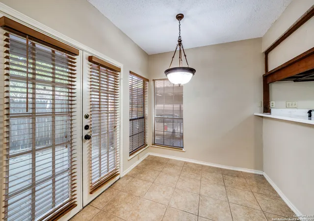 Photo 4 of Sale Pending at 8611 Datapoint Dr #31, San Antonio, TX 78229 | MLS# 1897949 | Listing updated on 2026-02-18