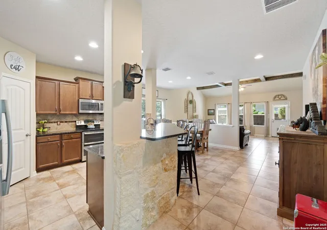 Photo 3 of Sale Pending at 3137 Birch Bnd, New Braunfels, TX 78130 | MLS# 1897951 | Listing updated on 2025-09-23