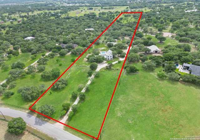 Photo 3 of Sale Pending at 31545 Meadow Creek, Boerne, TX 78015 | MLS# 1897987 | Listing updated on 2026-01-29